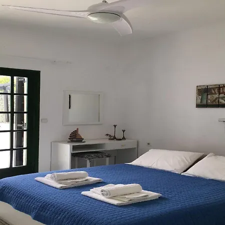 Apartment Aigialis & Studios *